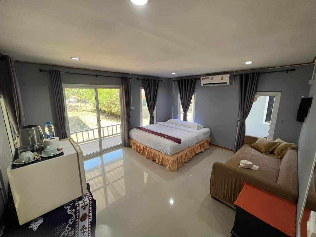 Family Resort Koh Phayam Exteriér fotografie